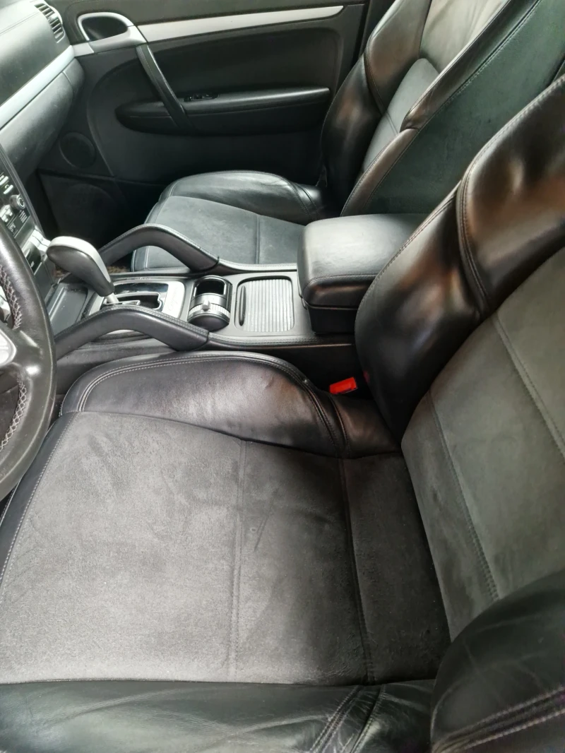 Porsche Cayenne, снимка 9 - Автомобили и джипове - 53389704