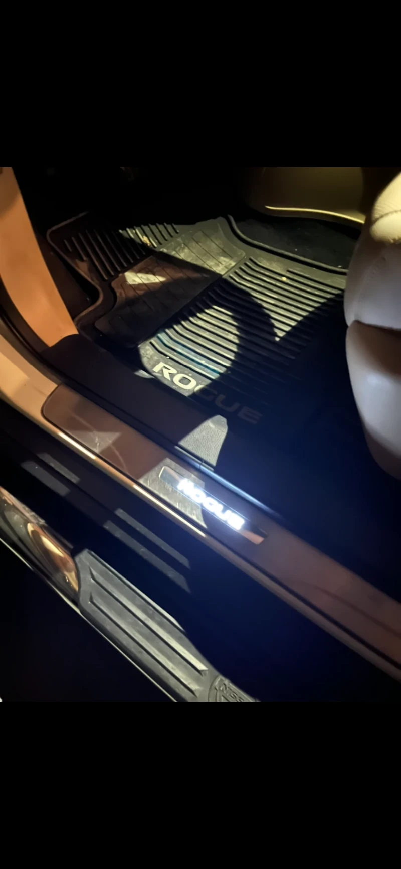 Nissan Rogue SL, снимка 11 - Автомобили и джипове - 53467047