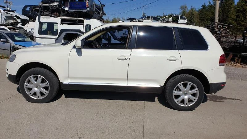 VW Touareg 5.0 V10 - изображение 3