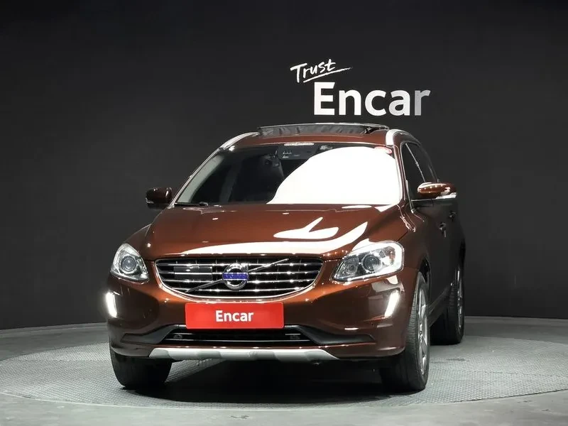 Volvo XC60 D5 Awd 1St Generation, снимка 3 - Автомобили и джипове - 55948980