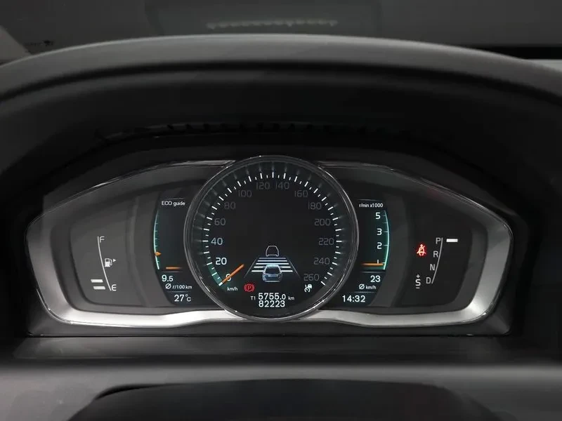 Volvo XC60 D5 Awd 1St Generation, снимка 8 - Автомобили и джипове - 55948980