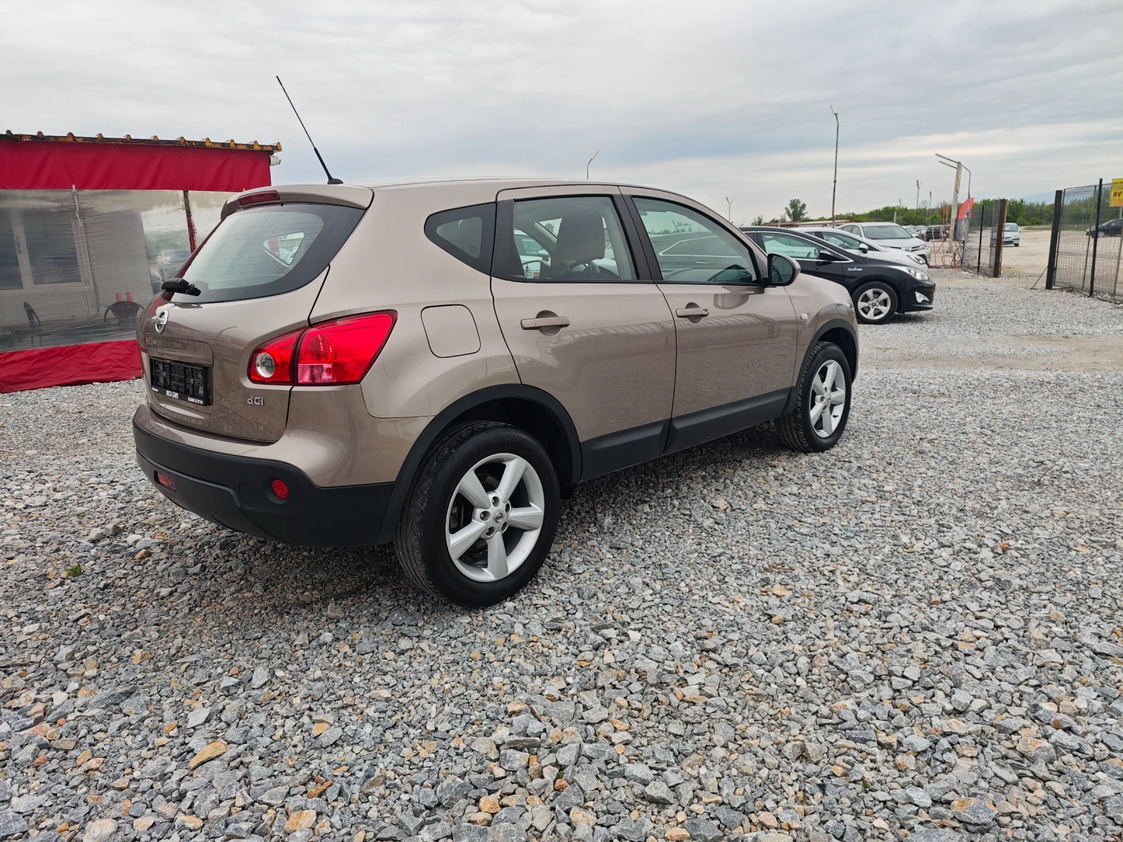 Nissan Qashqai 1.5dci - изображение 4