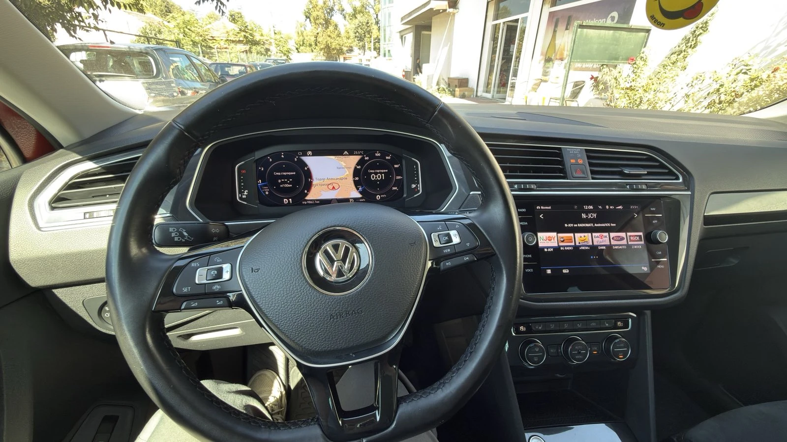 VW Tiguan Highline 2.0 TSI 4Motion BMT - изображение 6