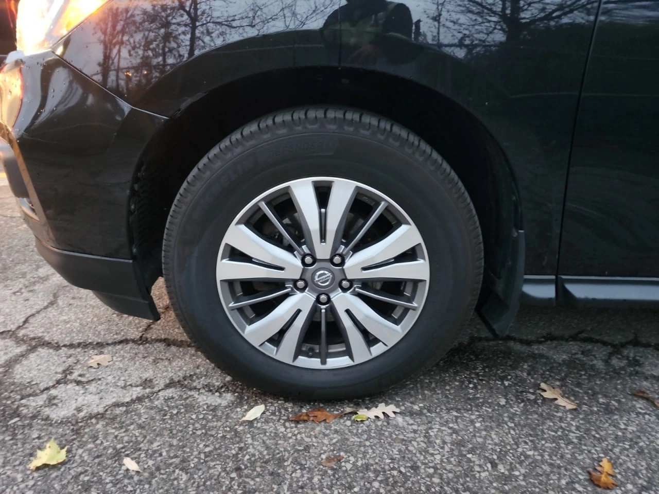 Nissan Pathfinder * АВТО КРЕДИТ* ЦЕНА ДО БГ * СЕРВИЗНА ИСТОРИЯ *  - изображение 4