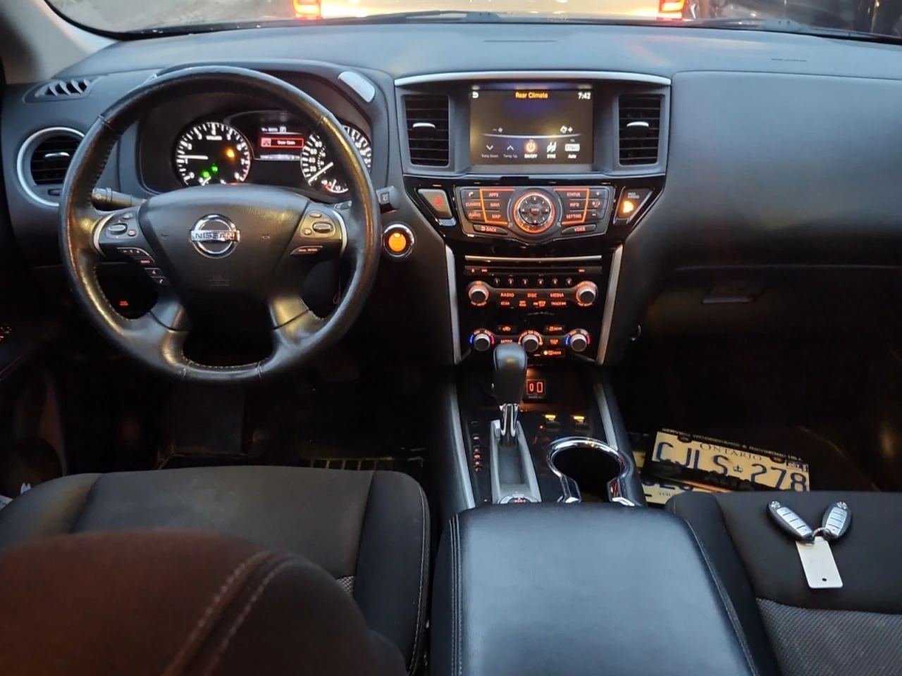 Nissan Pathfinder * АВТО КРЕДИТ* ЦЕНА ДО БГ * СЕРВИЗНА ИСТОРИЯ *  - изображение 6