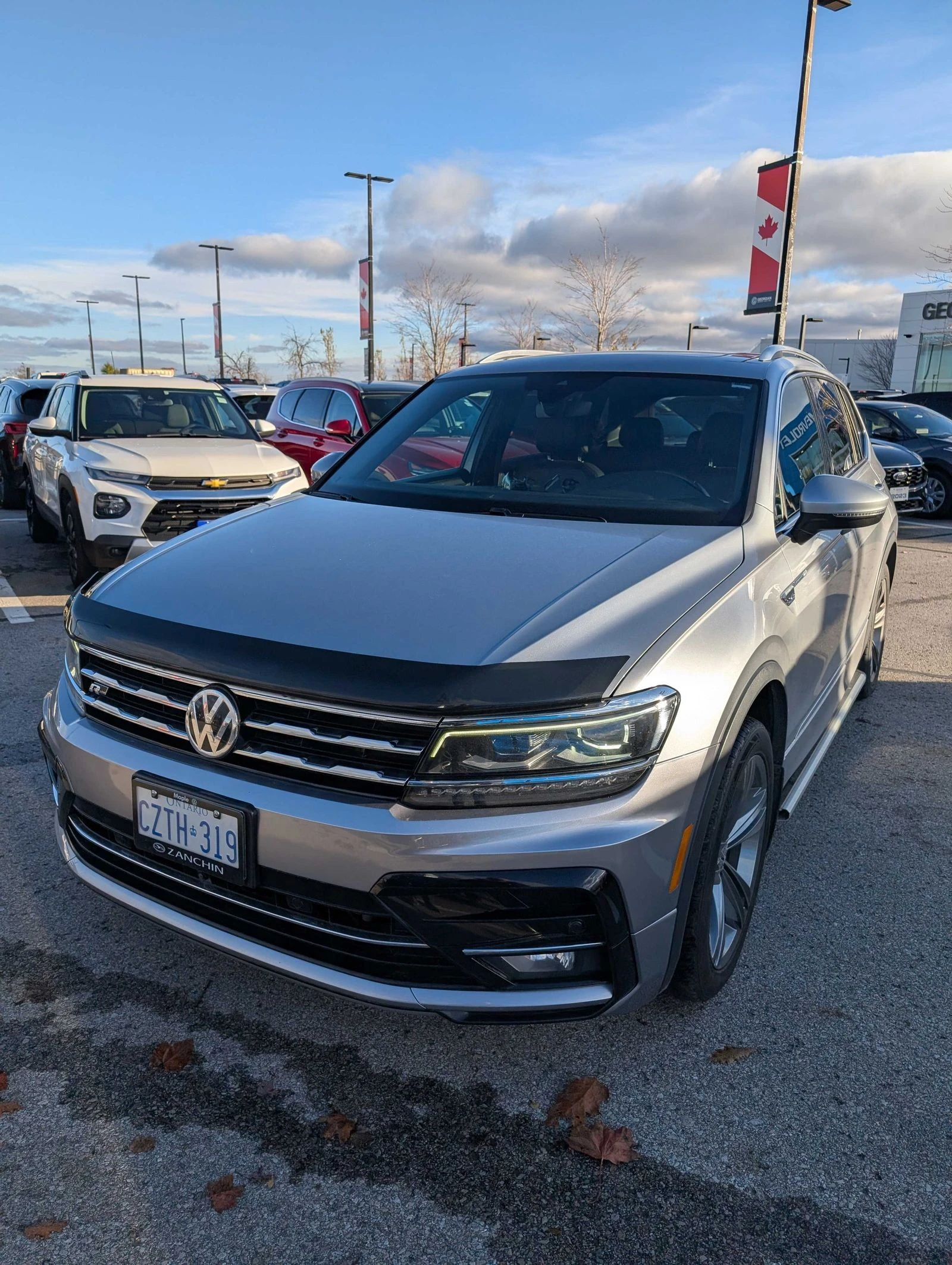 VW Tiguan Highline CARFAX    | Mobile.bg   1