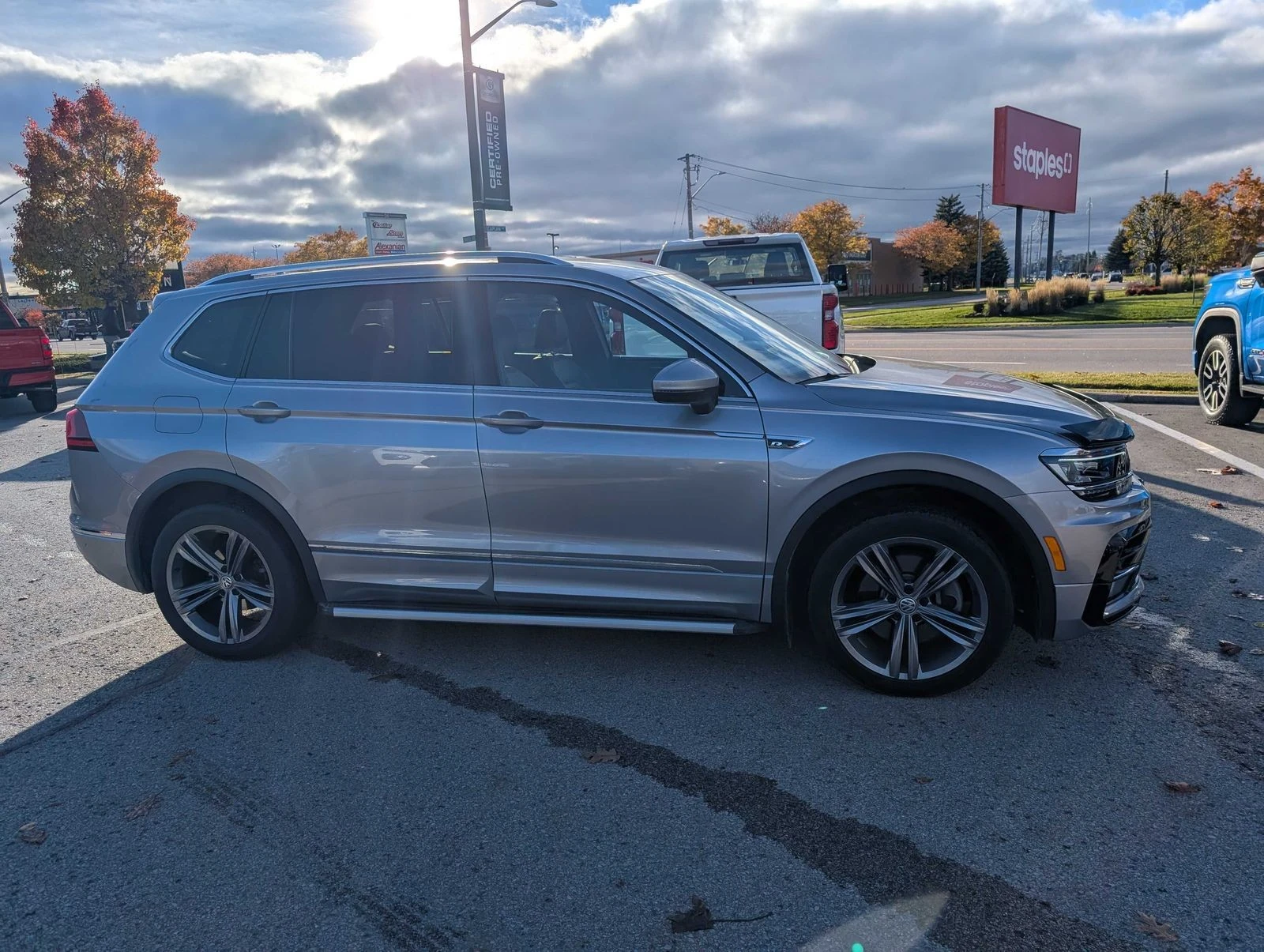 VW Tiguan Highline CARFAX    | Mobile.bg   5