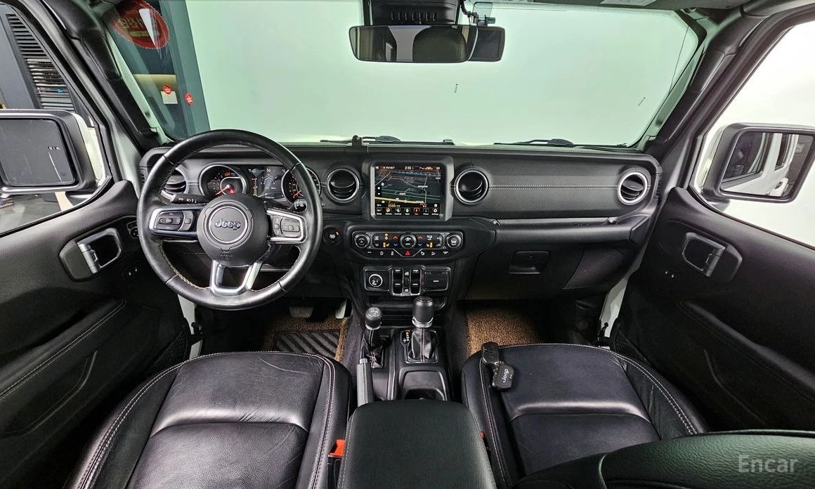 Jeep Wrangler  - изображение 7