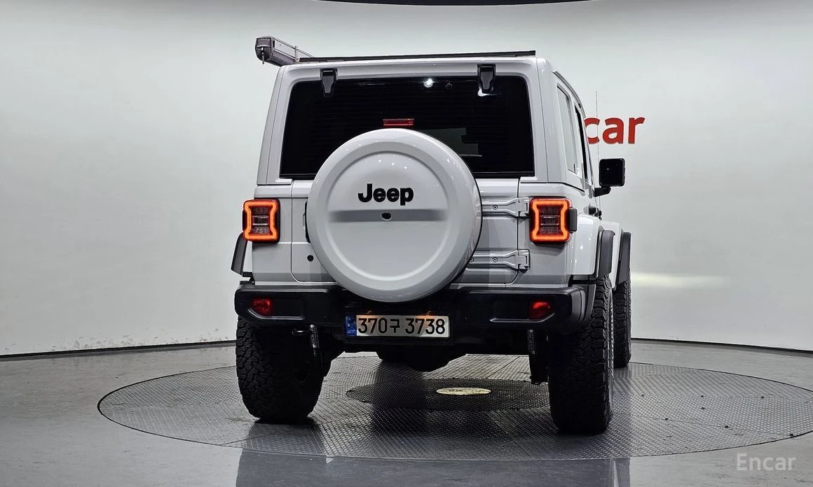 Jeep Wrangler  - изображение 4