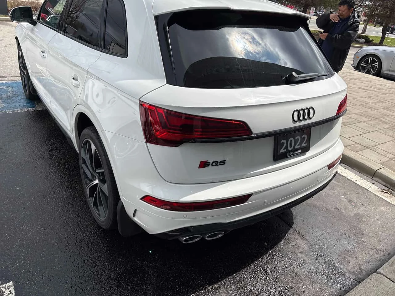 Audi SQ5 * Progressiv ОТ ПРЕДСТАВИТЕЛСТВО* , снимка 4 - Автомобили и джипове - 54307222