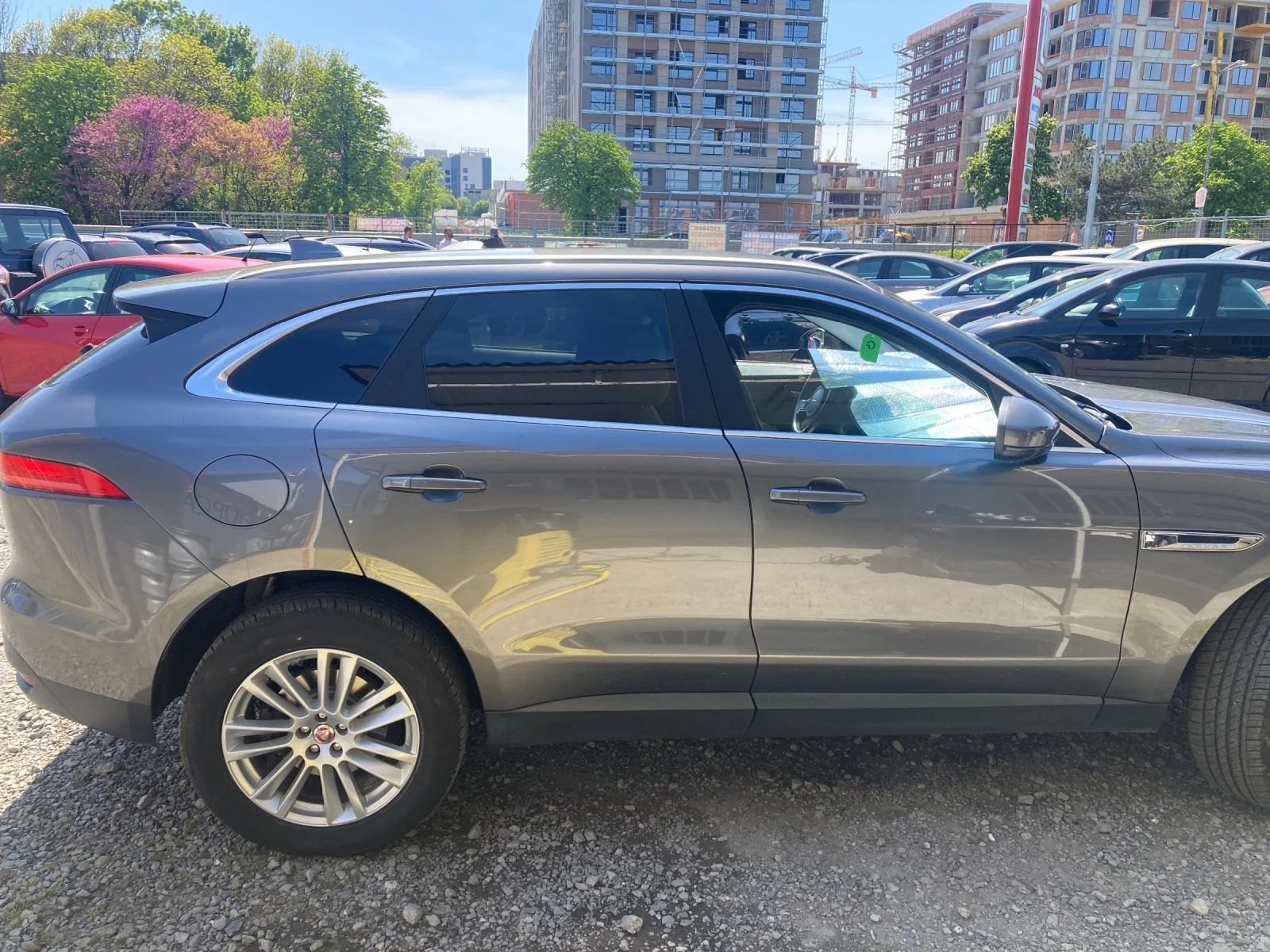 Jaguar F-PACE Джип, снимка 4 - Автомобили и джипове - 54485586