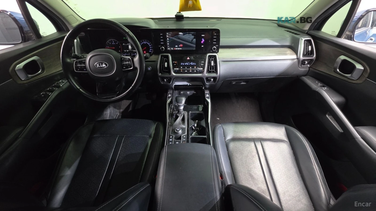 Kia Sorento TRENDY* 2.2D* КАМЕРА* KEYLESS* ПОДГРЕВ* , снимка 5 - Автомобили и джипове - 54754327