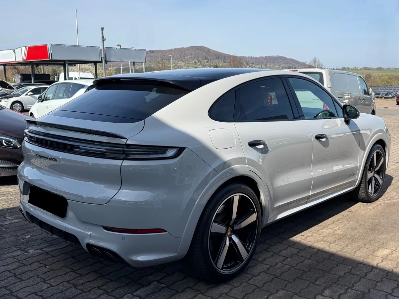 Porsche Cayenne GTS / COUPE / BOSE / SPORT DESIGN / ALCANTARA/ 360, снимка 6 - Автомобили и джипове - 54868001