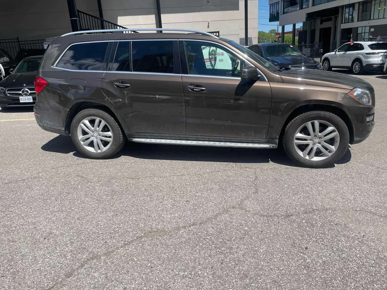 Mercedes-Benz GL * 350 BlueTEC * CARFAX * ОПЦИЯ ЗА ФИНАНСИРАНЕ , снимка 3 - Автомобили и джипове - 55468316