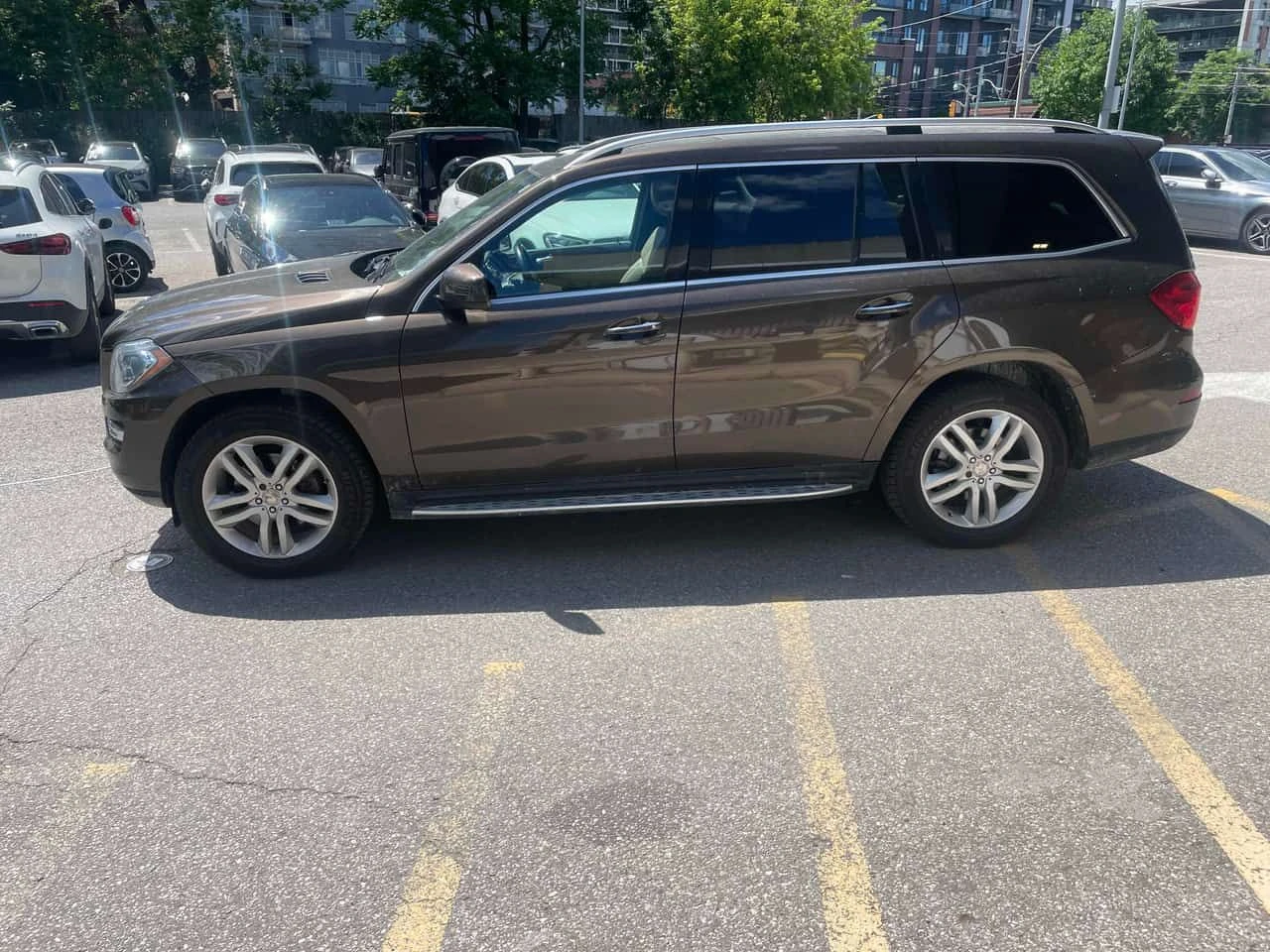 Mercedes-Benz GL * 350 BlueTEC * CARFAX * ОПЦИЯ ЗА ФИНАНСИРАНЕ , снимка 2 - Автомобили и джипове - 55468316