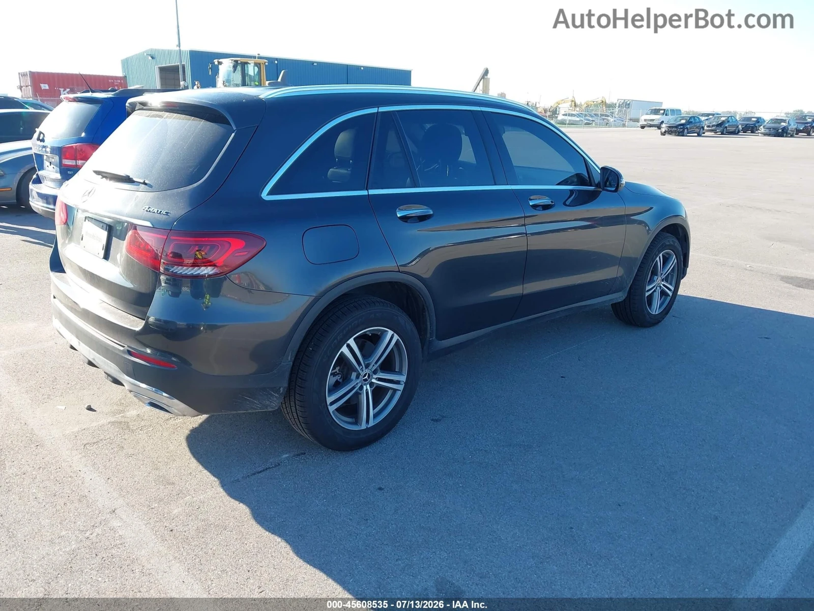 Mercedes-Benz GLC 300 Face* 4MATIC* Burmester* Пано, снимка 4 - Автомобили и джипове - 55787883