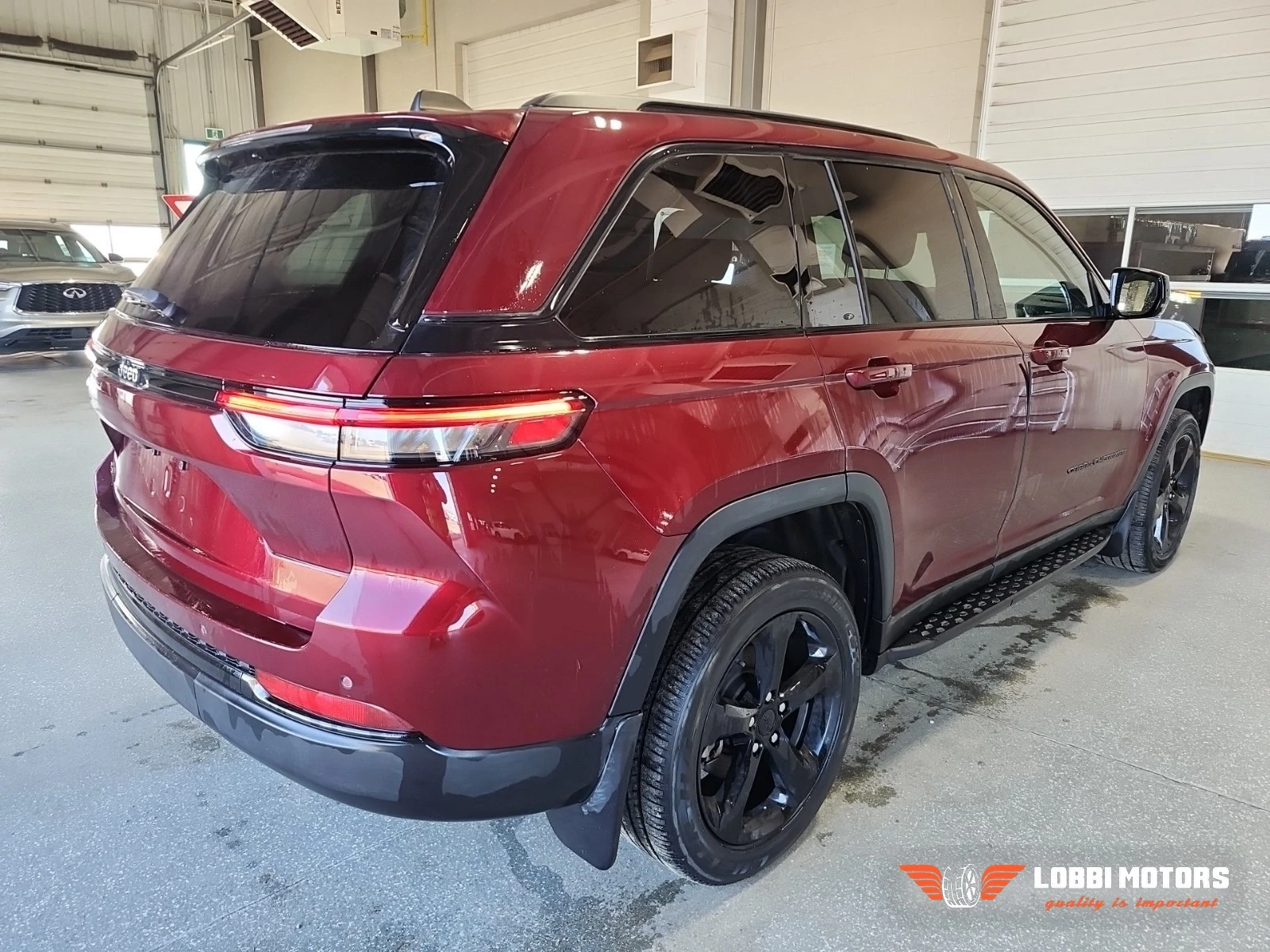 Jeep Grand cherokee, снимка 3 - Автомобили и джипове - 56025192