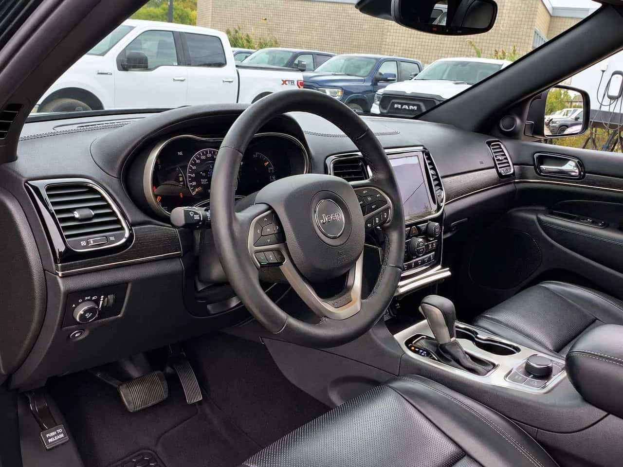 Jeep Grand cherokee * High Altitude V8 | AS IS | 4X4 * CARFAX *  | Mobile.bg � ����������� 15