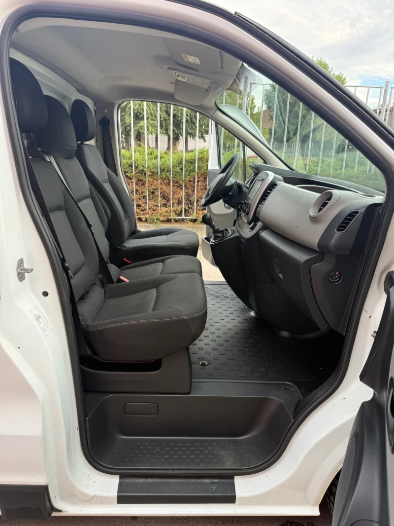 Renault Trafic НАВИ* ПАРКТРОНИК* , снимка 16 - Бусове и автобуси - 52713503