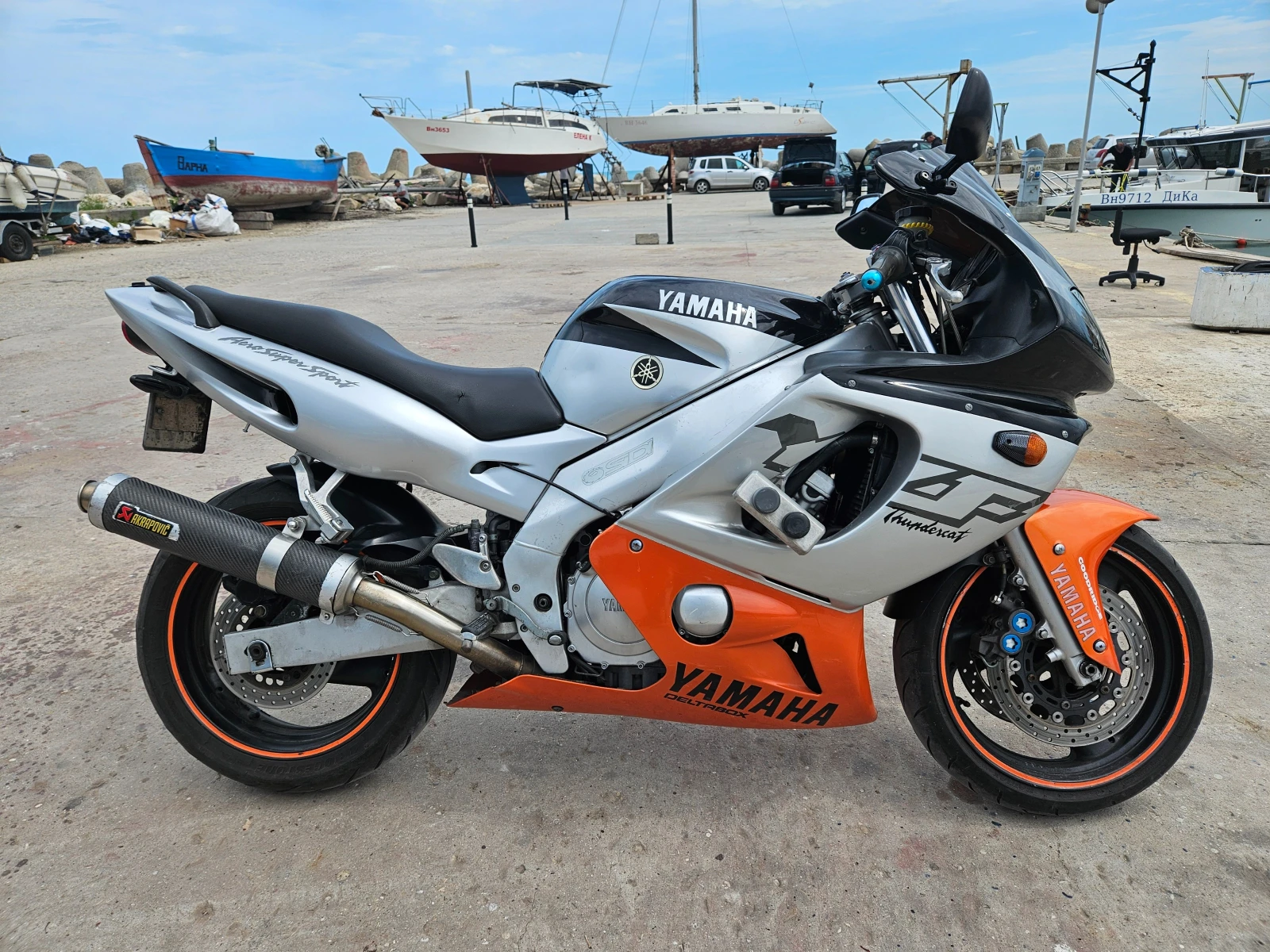 Yamaha Yzf 600r Thundercat, снимка 4 - Мотоциклети и мототехника - 54742299