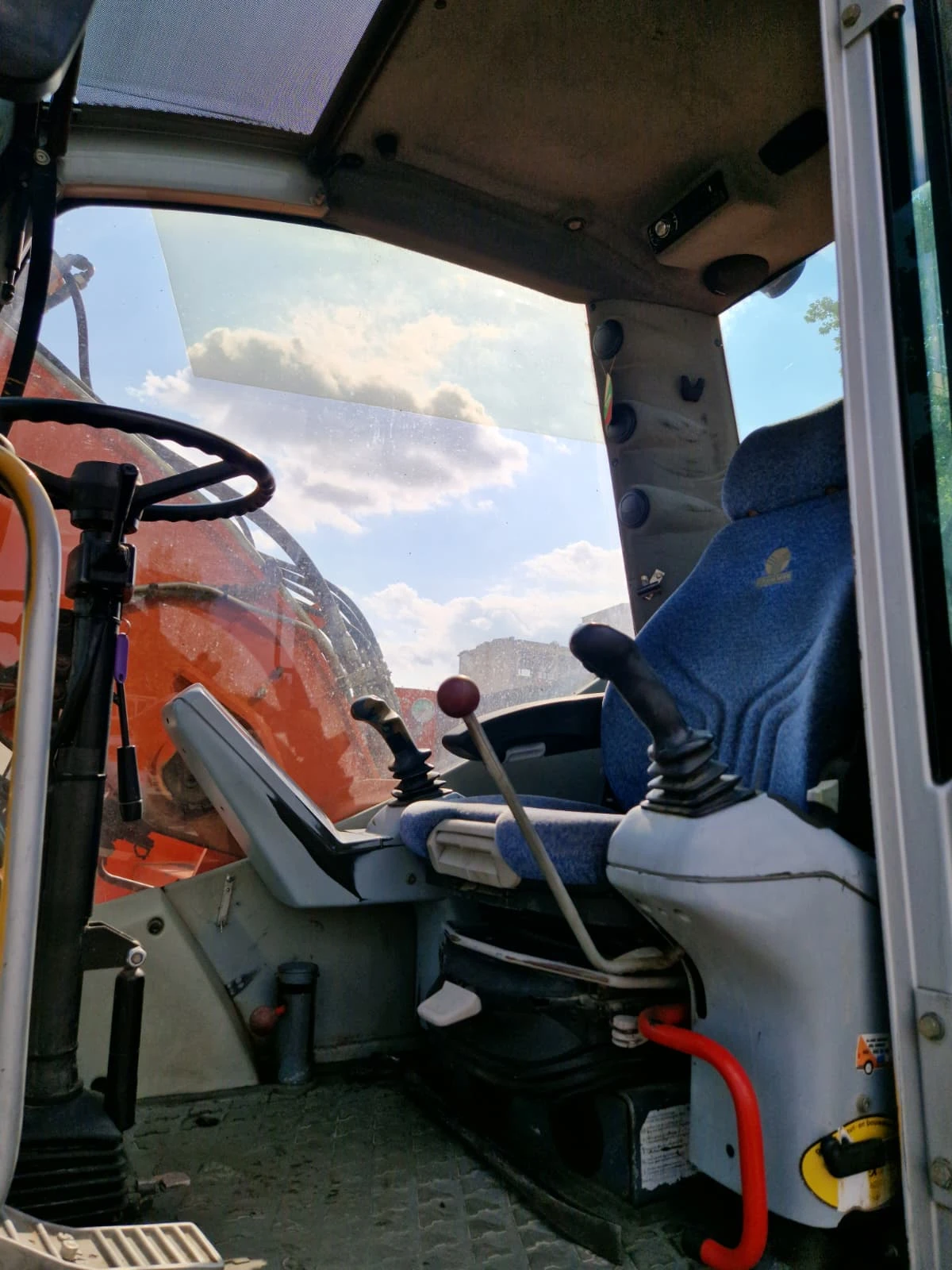  Atlas 1605M | Mobile.bg   14