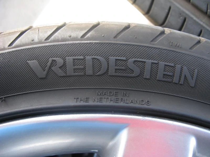 Гуми с джанти Vredestein 215/40R18, снимка 12 - Гуми и джанти - 40881757