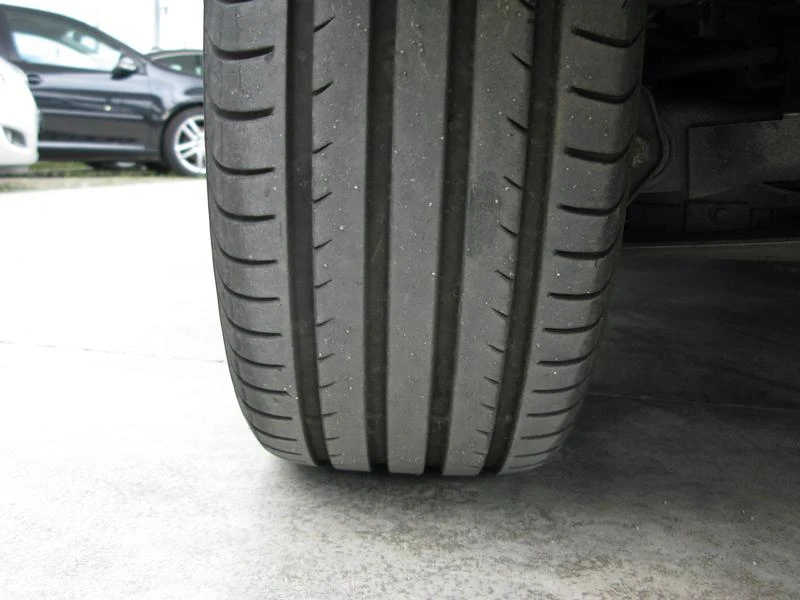 Гуми с джанти Vredestein 215/40R18, снимка 6 - Гуми и джанти - 40881757