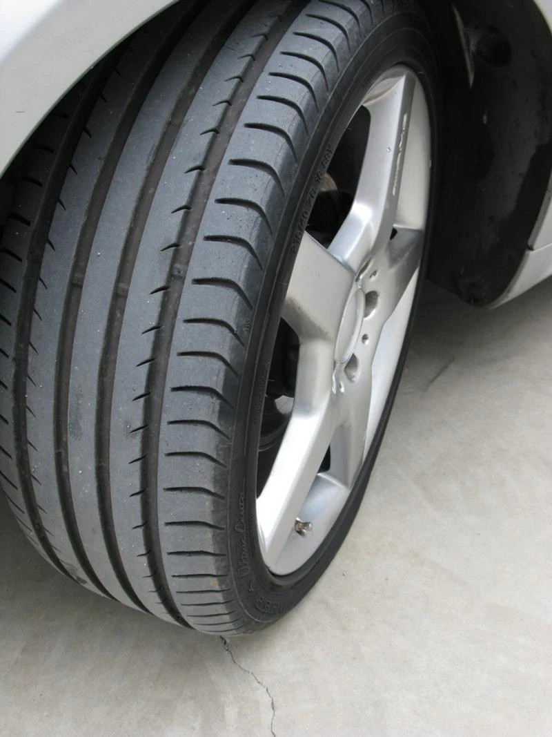 Гуми с джанти Vredestein 215/40R18, снимка 5 - Гуми и джанти - 40881757