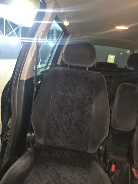 Opel Zafira - 2300 € / 4498.41 лв. - 34118149 11
