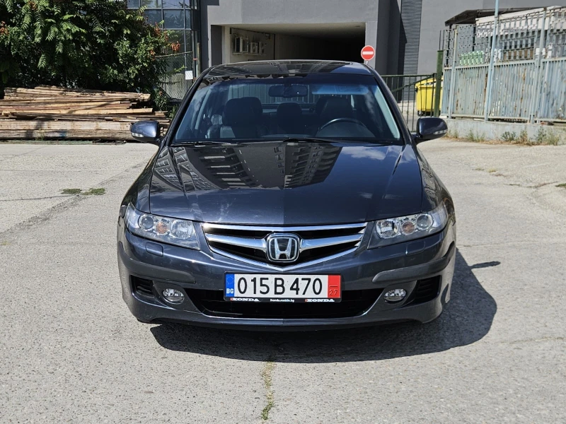 Honda Accord 2.4i-VTEC Distronic, снимка 2 - Автомобили и джипове - 47162263