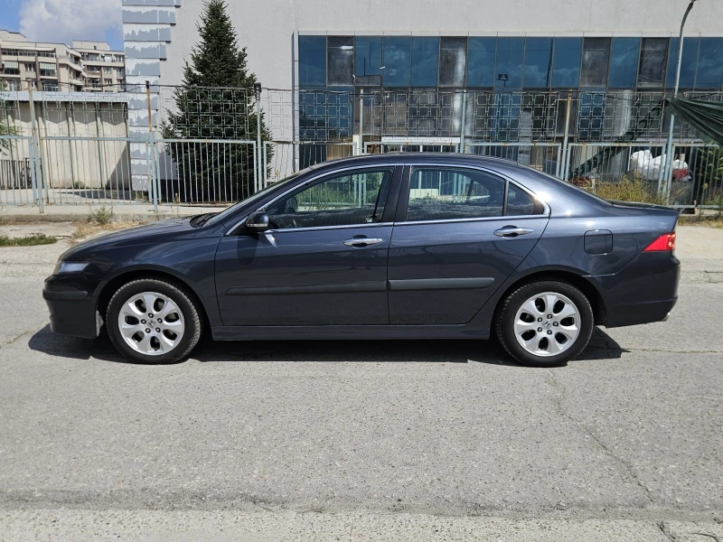 Honda Accord 2.4i-VTEC Distronic, снимка 8 - Автомобили и джипове - 47432269