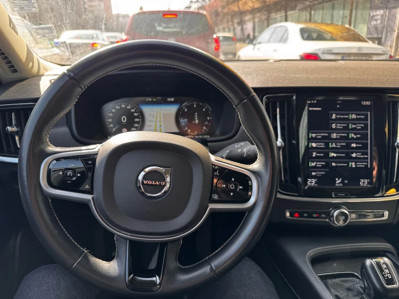 Volvo V90 Cross Country, снимка 11 - Автомобили и джипове - 49218868