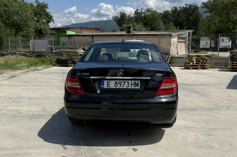 Mercedes-Benz C 200 2.2, снимка 2 - Автомобили и джипове - 51460516