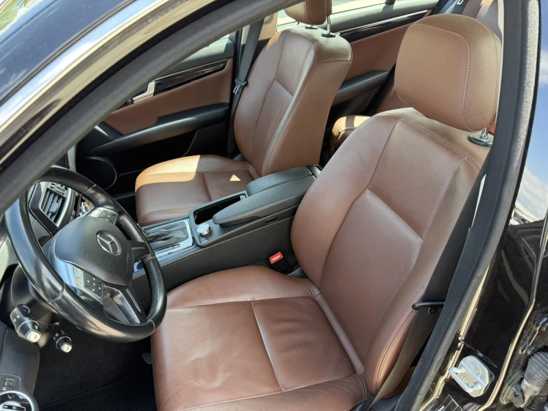 Mercedes-Benz C 200 2.2, снимка 5 - Автомобили и джипове - 51460516