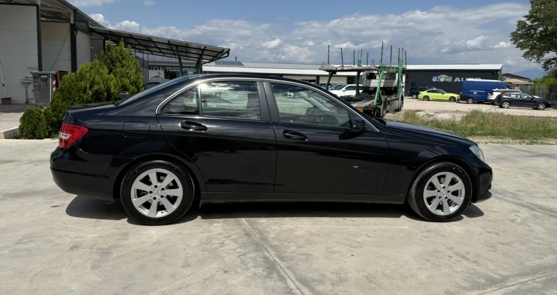 Mercedes-Benz C 200 2.2, снимка 4 - Автомобили и джипове - 51460516