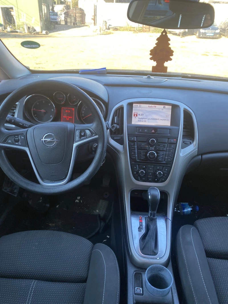 Opel Astra J 2.0 , снимка 5 - Автомобили и джипове - 52588006