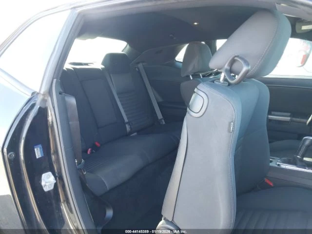 Dodge Challenger  - изображение 10