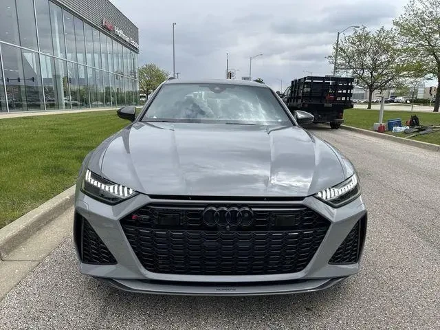 Audi Rs6 4.0T QUATTRO, снимка 2 - Автомобили и джипове - 54518079