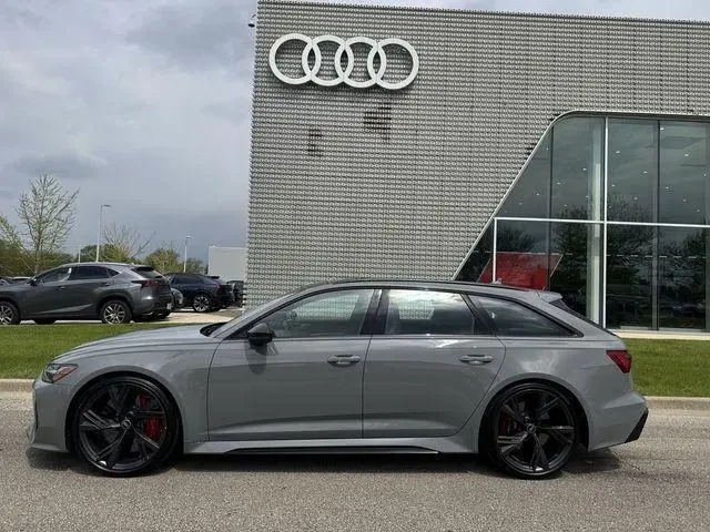 Audi Rs6 4.0T QUATTRO, снимка 4 - Автомобили и джипове - 54518079