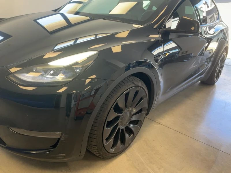 Tesla Model Y Performance AWD, снимка 2 - Автомобили и джипове - 54916277