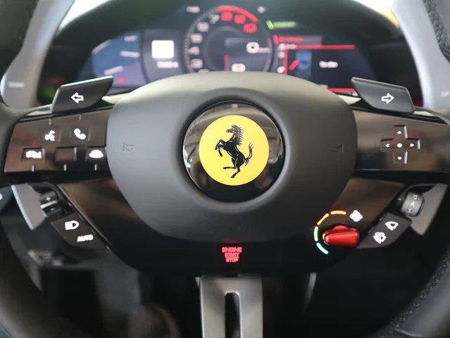 Ferrari Roma SPIDER / 3.9 V8 / CERAMIC / MATRIX / 360 / , снимка 12 - Автомобили и джипове - 55441731