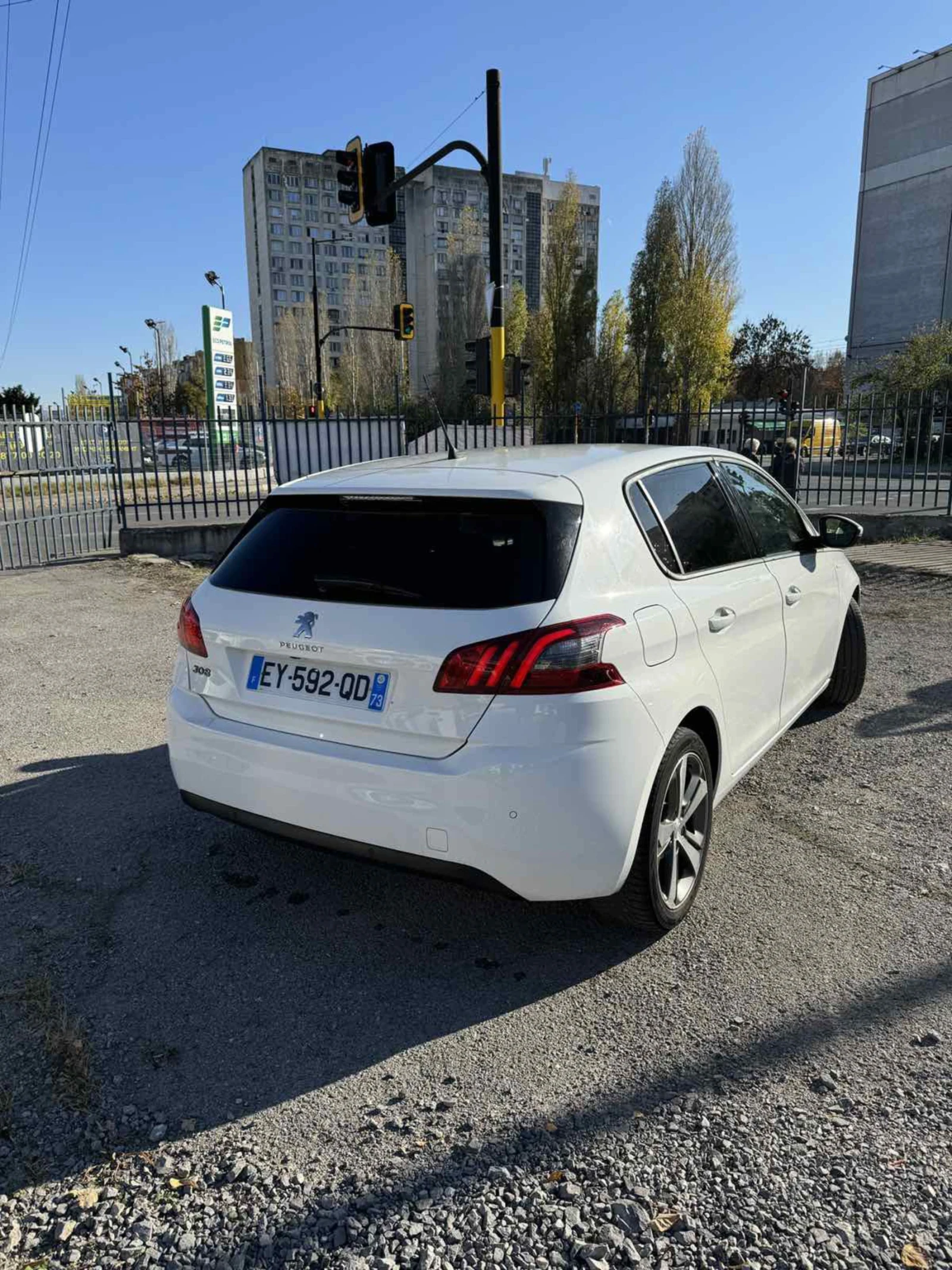 Peugeot 308 STYLE 1.2tce - изображение 3