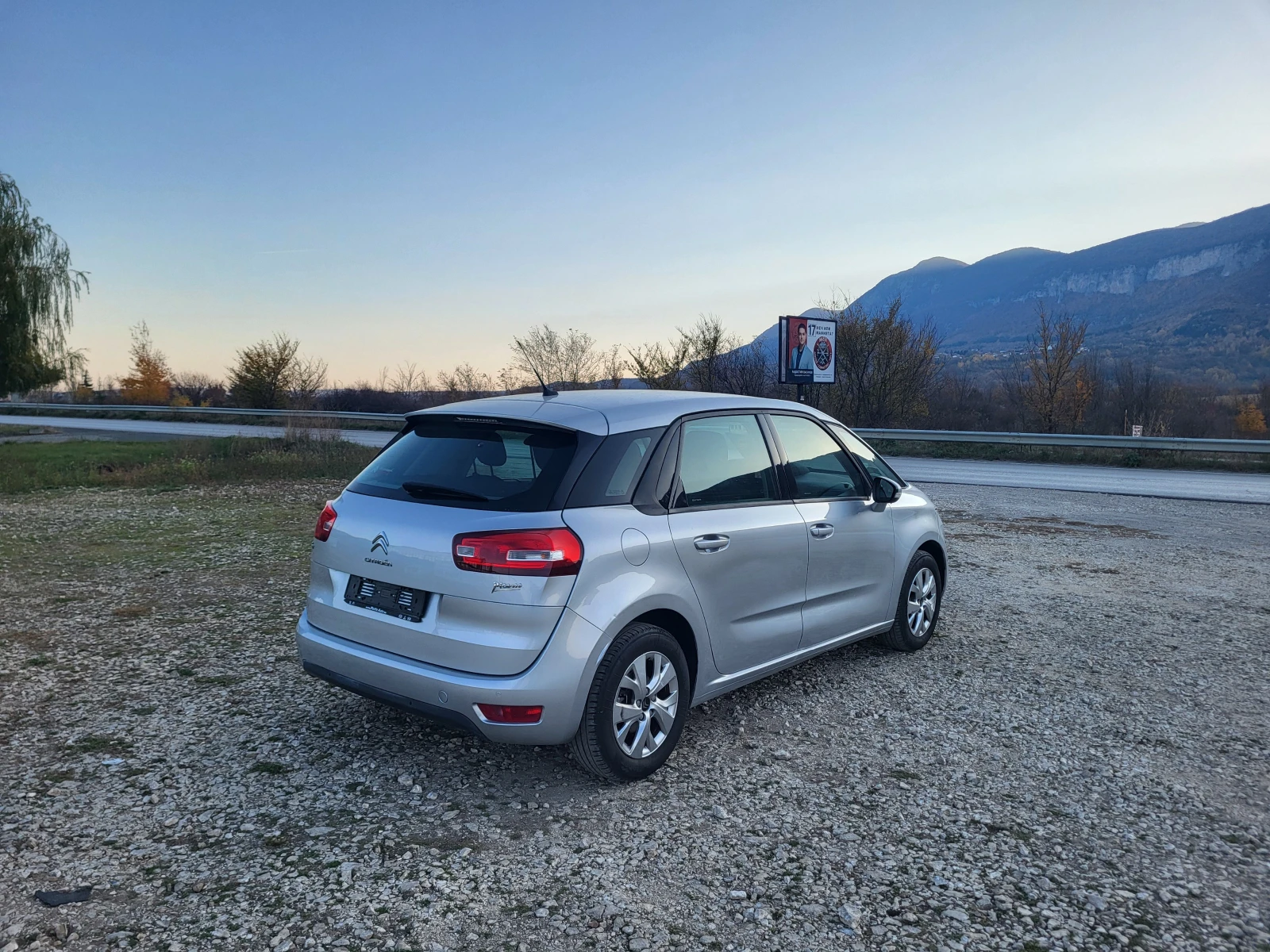 Citroen C4 Picasso 1.6HDi - изображение 5