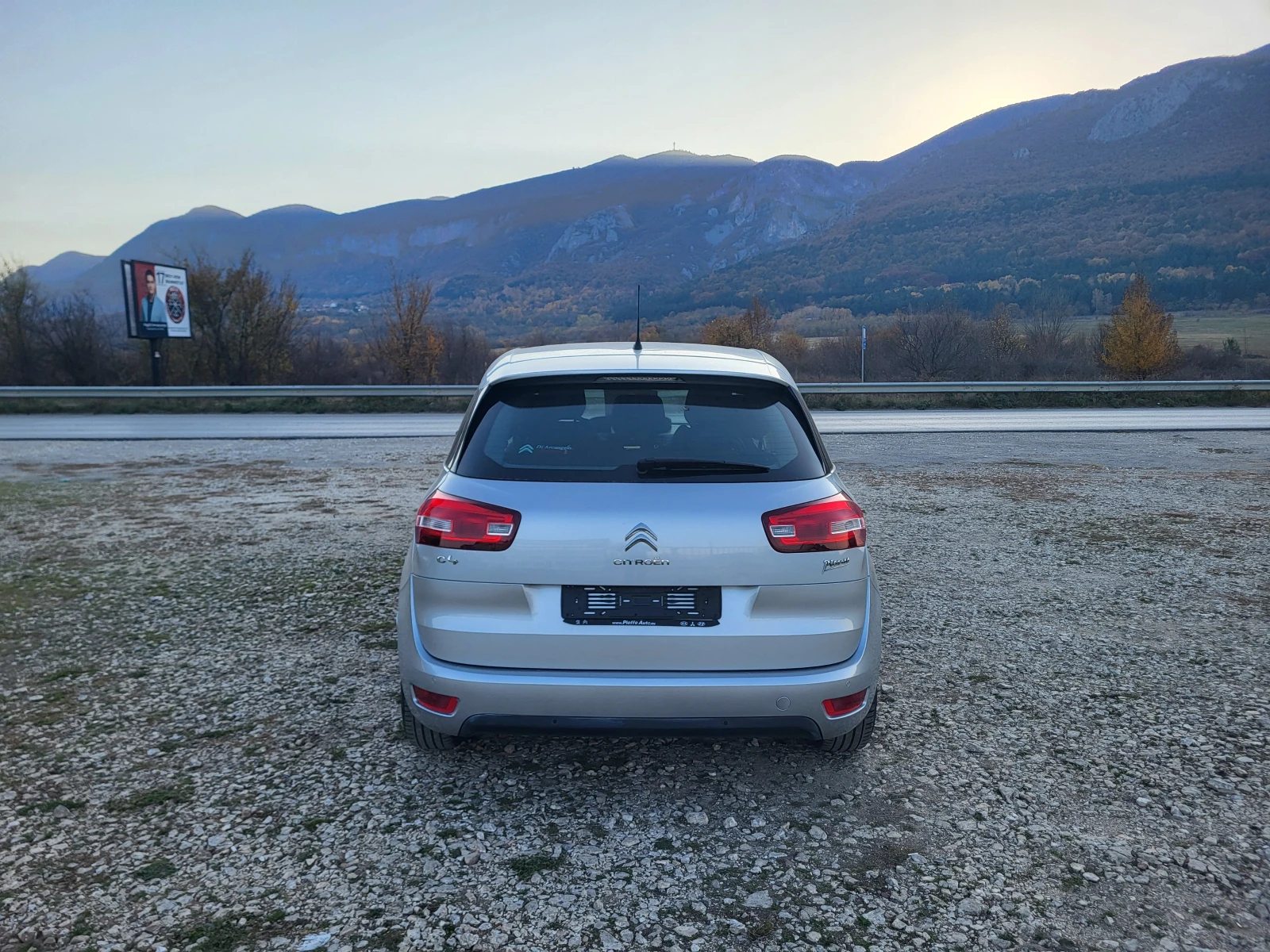 Citroen C4 Picasso 1.6HDi - изображение 4