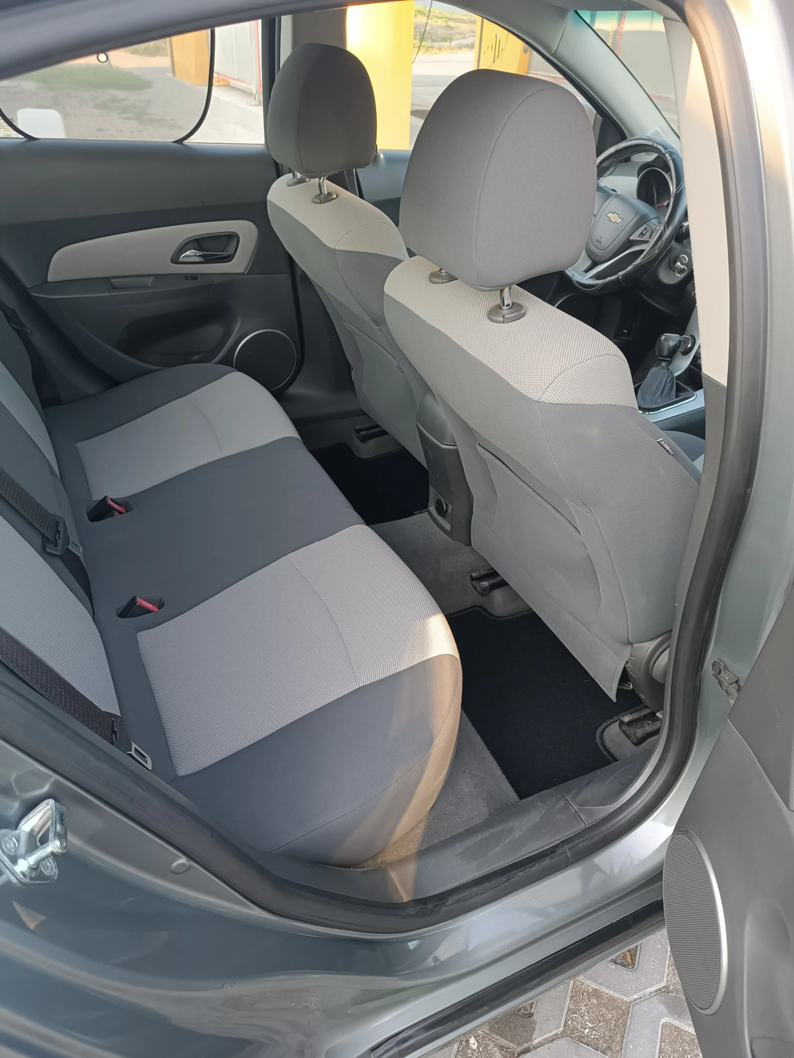 Chevrolet Cruze  - изображение 9