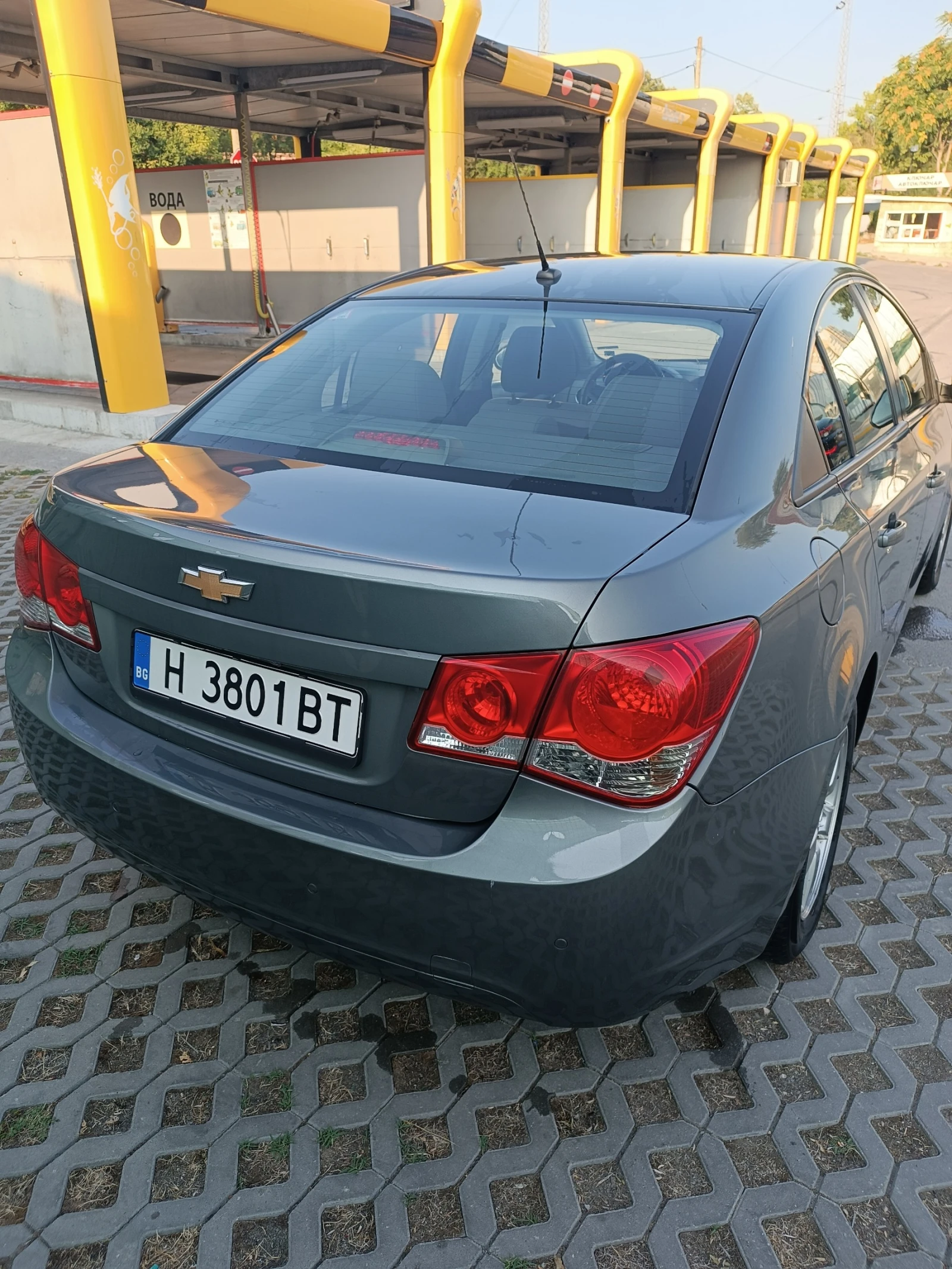 Chevrolet Cruze  - изображение 6