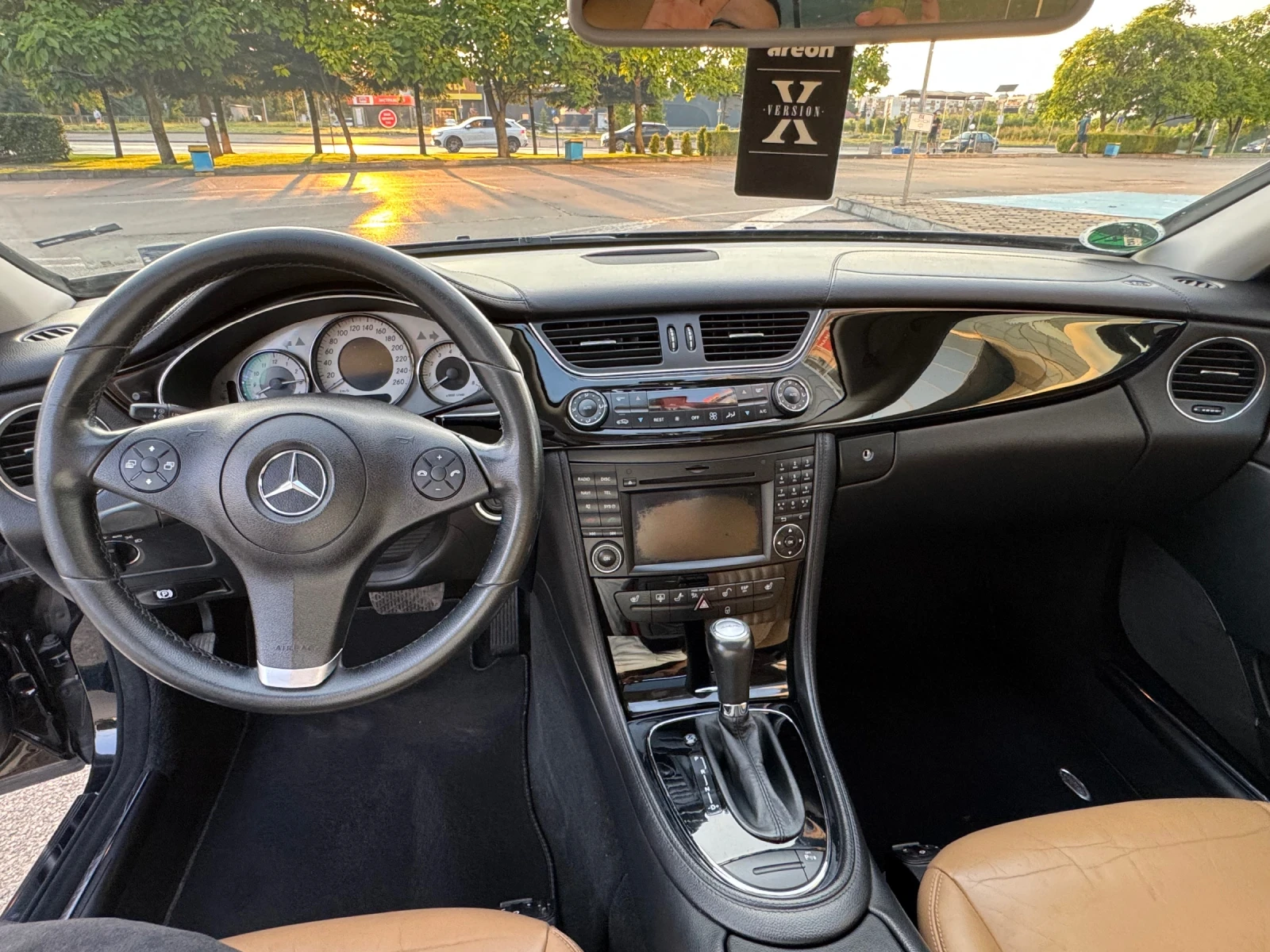 Mercedes-Benz CLS 350 Facelift / Harman Kardon | Mobile.bg — изображение 13