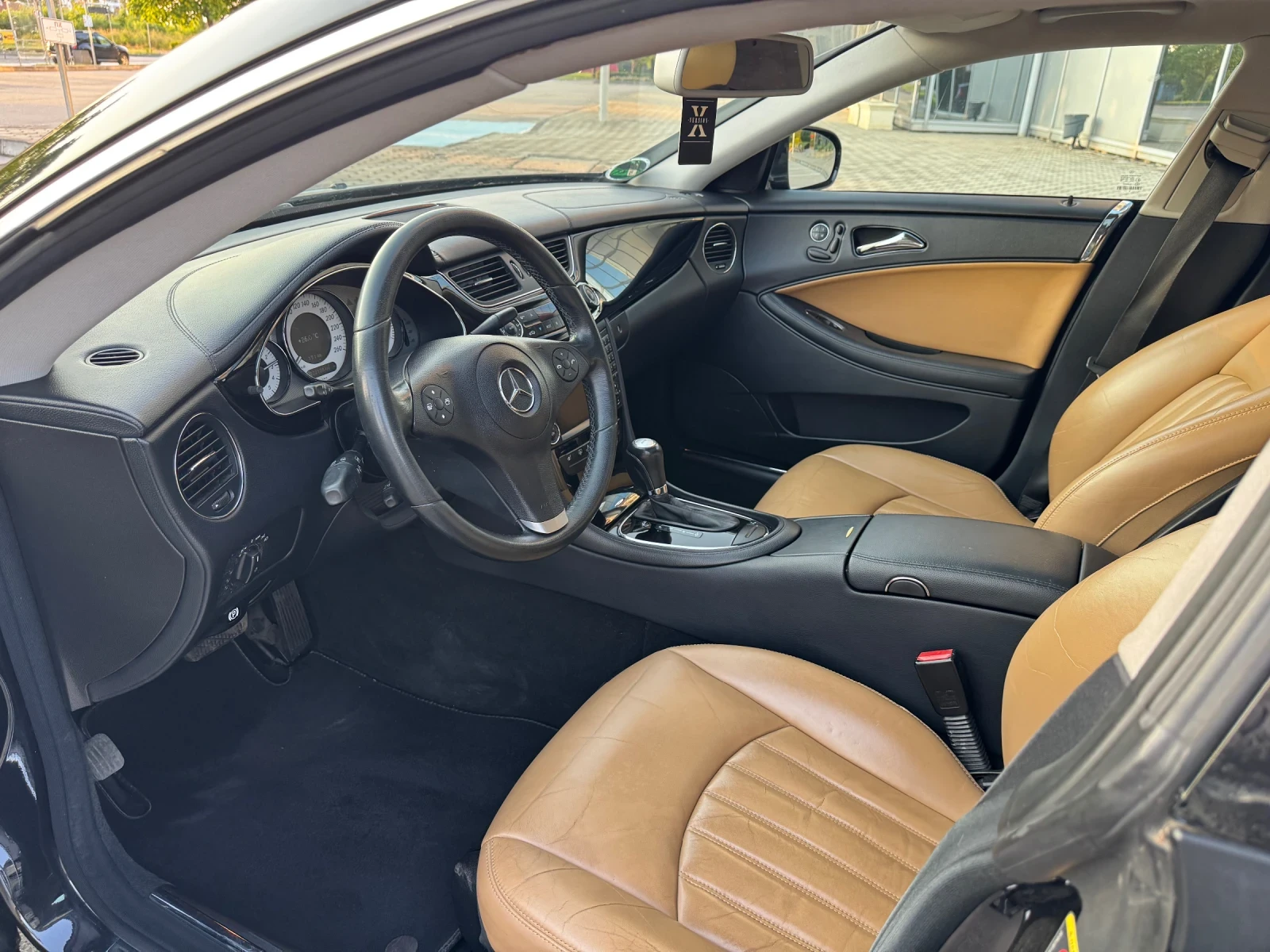 Mercedes-Benz CLS 350 Facelift / Harman Kardon | Mobile.bg — изображение 12