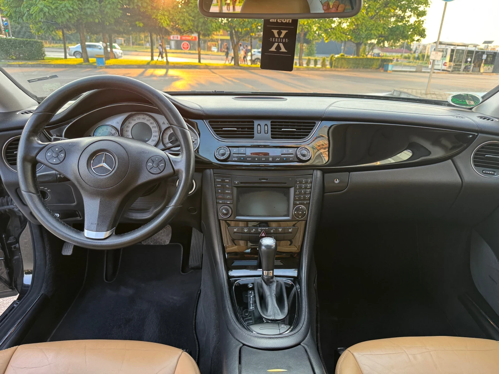 Mercedes-Benz CLS 350 Facelift / Harman Kardon | Mobile.bg — изображение 9