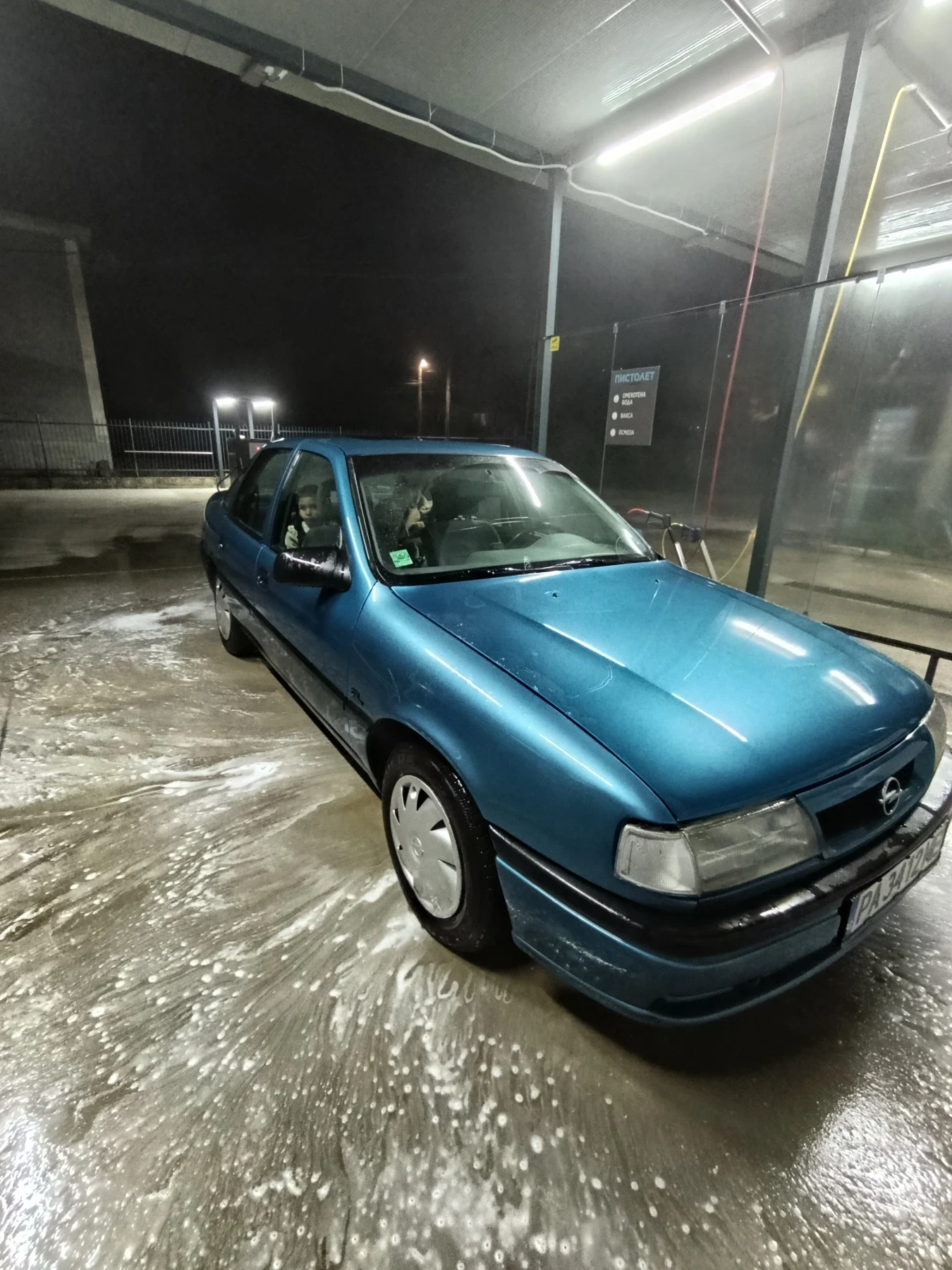 Opel Vectra 1.8 - изображение 2
